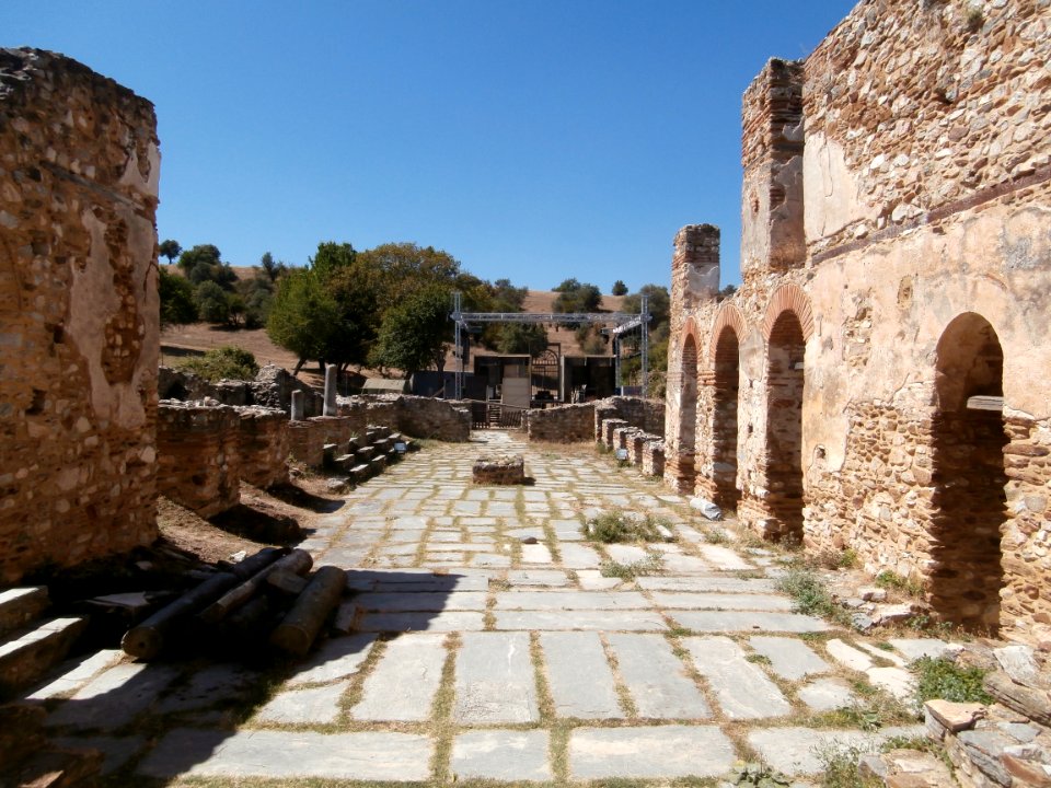 Agios Ahillios basilica 8285480