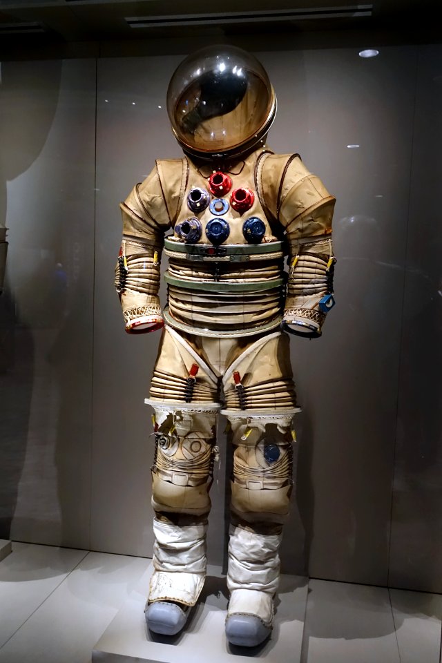 AiResearch Advanced Extra-Vehicular Suit, AiResearch - Garrett Corp., 1967 - Kennedy Space Center - Cape Canaveral, Florida - DSC02899