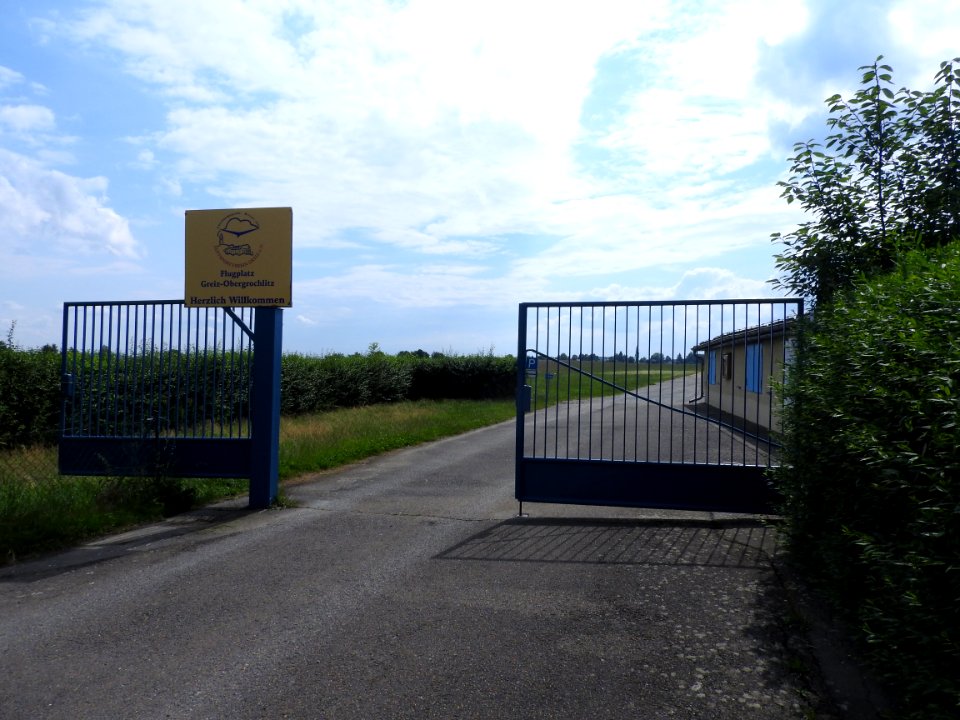 Airfield Greiz-Obergrochlitz, Thuringia 4