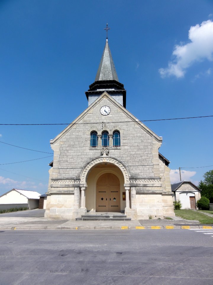 Aire (Ardennes) Église