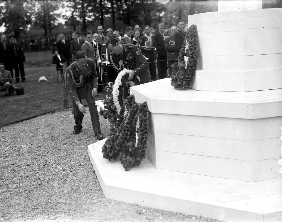 AirborneherdenkingAirbornherdenking, Bestanddeelnr 902-3583