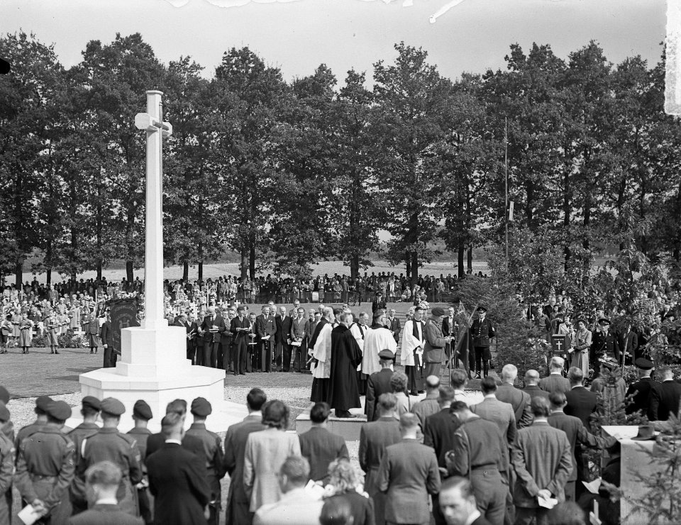 Airborne-herdenking. Protestantse godsdienstoefening, Bestanddeelnr 903-0033