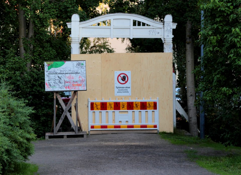 Ainolanpolku Bridge Oulu 20140721 01