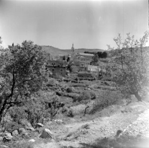 Ain Karem (Ein Kerem) gezien vanuit het dal, Bestanddeelnr 255-0431