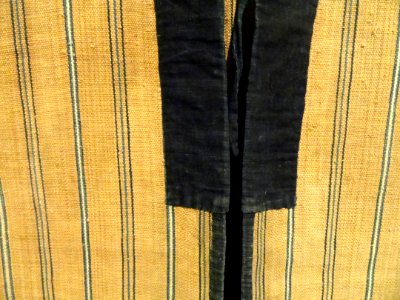Ainu clothing - Royal Ontario Museum - DSC09575