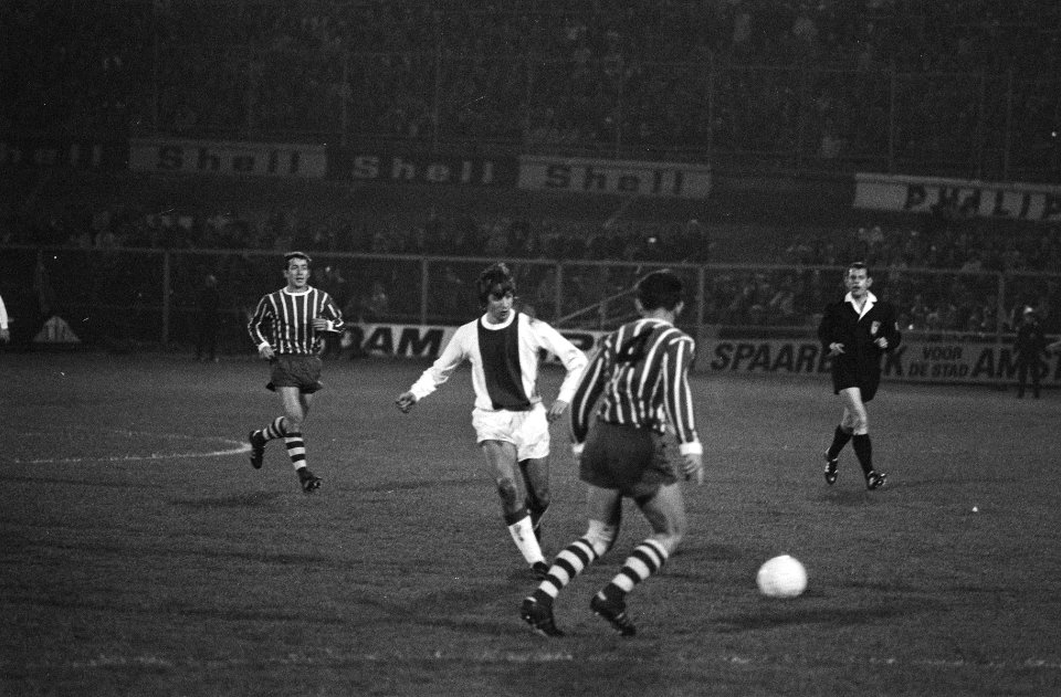 Ajax tegen PSV, Bestanddeelnr 923-9706
