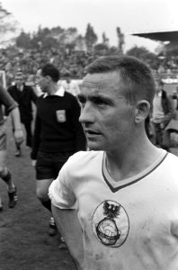 Ajax tegen Go Ahead 4-0, Gerard Somer (Go Ahead), Bestanddeelnr 918-2280