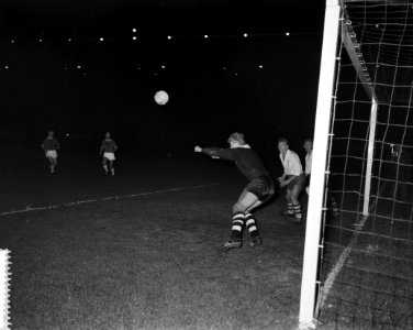 Ajax tegen Frederikstad 0-0 in het Olympisch Stadion, Bestanddeelnr 911-5742