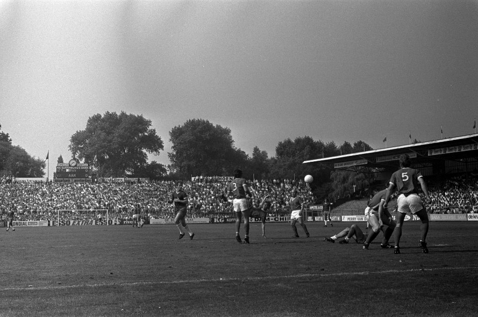 Ajax tegen MVV 2-0, Bestanddeelnr 923-7946