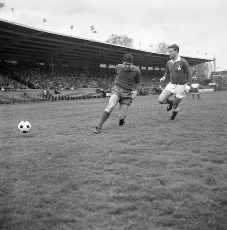 Ajax tegen MVV 3-1 Spelmoment, Bestanddeelnr 915-1246