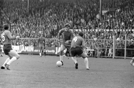 Ajax tegen NEC 2-1, Bestanddeelnr 922-7478