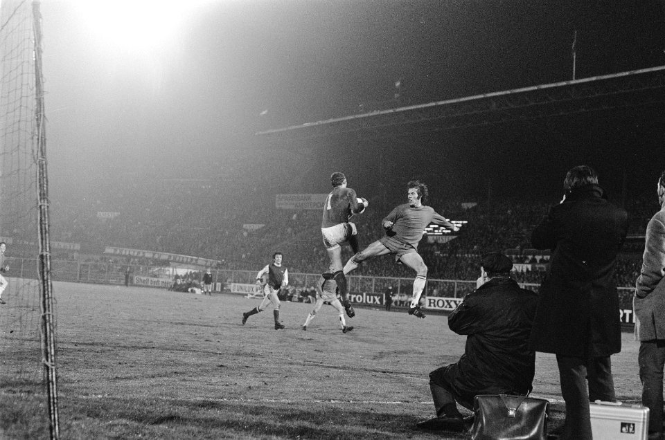 Ajax - Arsenal, 1-0. Halve finale Jaarbeursstedenbeker., Bestanddeelnr 923-4436