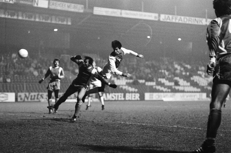 Ajax - FC Groningen , KNVB-beker 3-0, Ling opent voor Ajax de score, Bestanddeelnr 931-3434
