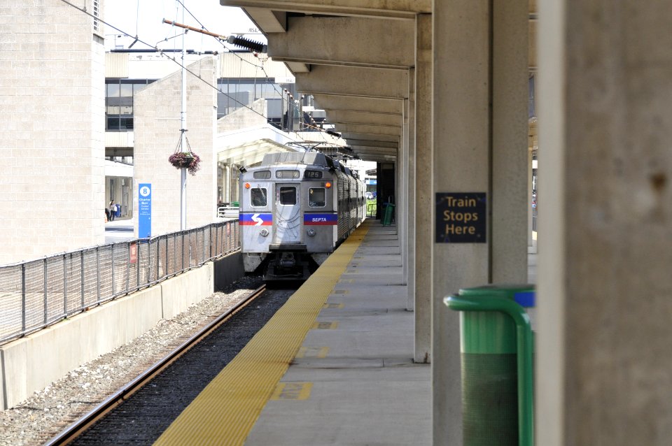 Airport-Terminal-A-Station-Philadelphia-fws-03