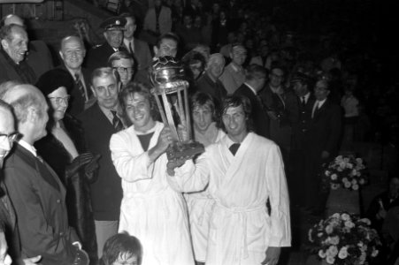 Ajax tegen Independiente 3-0, tweede wedstrijd voor wereldbeker, koningin Julia…, Bestanddeelnr 925-9139