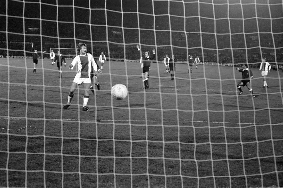 Ajax tegen Independiente 3-0, tweede wedstrijd voor wereldbeker, Johnny Rep scoo, Bestanddeelnr 925-9136