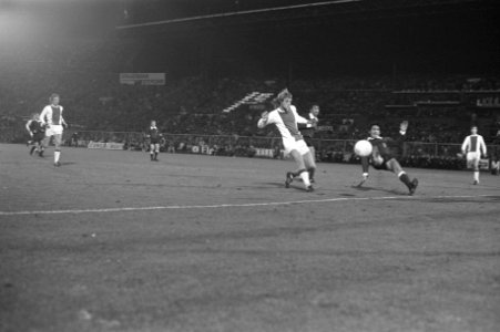 Ajax tegen Independiente 3-0, tweede wedstrijd voor wereldbeker, Johnny Rep scoo, Bestanddeelnr 925-9142