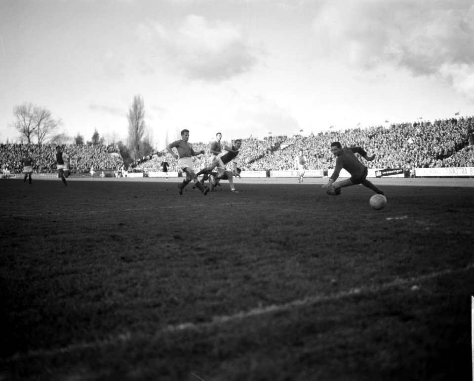 Ajax tegen Fortuna 54 3-4. Spelmoment, Bestanddeelnr 913-1392