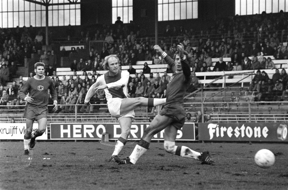 Ajax tegen Helmond Sport 8-0, spelmomenten, Bestanddeelnr 927-6033