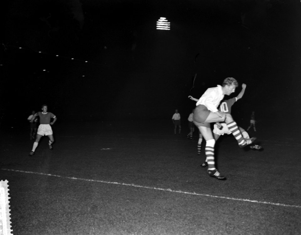 Ajax tegen Frederikstad 0-0 in het Olympisch Stadion, Bestanddeelnr 911-5741