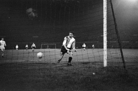 Ajax tegen Feyenoord 4-2 spelmoment, Bestanddeelnr 913-8129