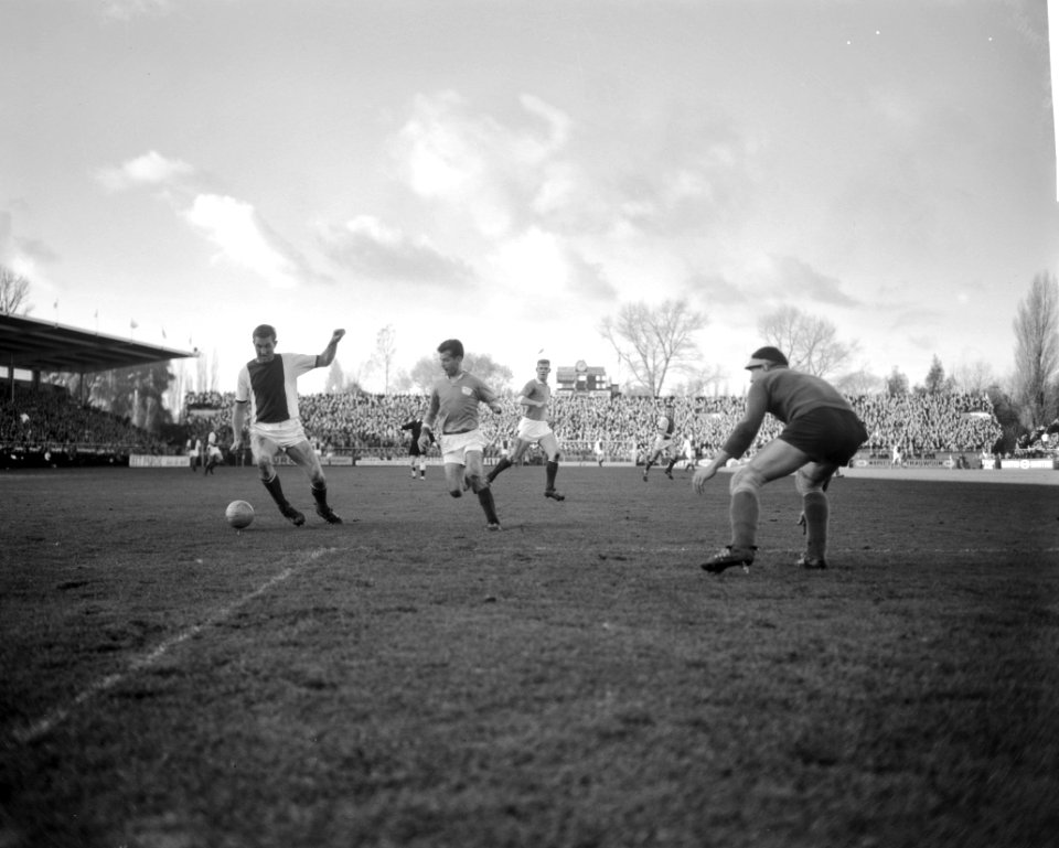 Ajax tegen Fortuna 54 3-4. Spelmoment, Bestanddeelnr 913-1394
