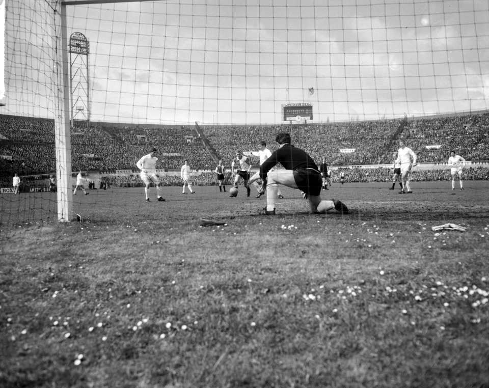 Ajax tegen Feyenoord 1-1 in Olympisch Stadion , spelmoment, Bestanddeelnr 917-6648