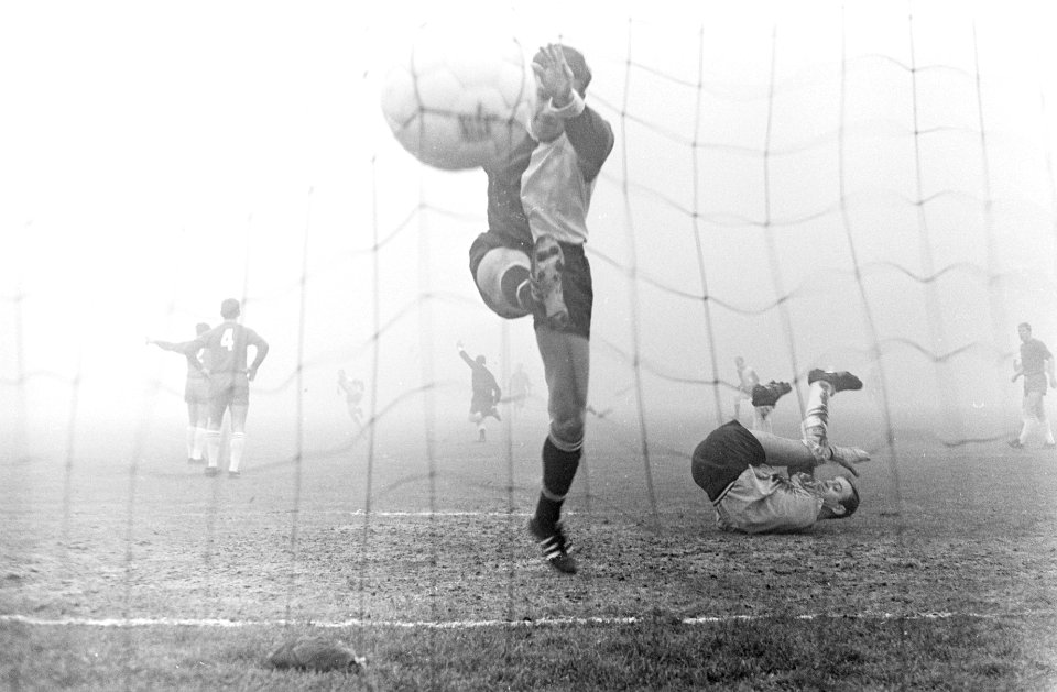 Ajax tegen Feyenoord, keeper Bals is geslagen, Samardzic scoort, Kindvall knalt , Bestanddeelnr 921-0093