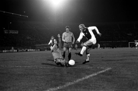 Ajax tegen FC Twente 1-0, spelmomenten, Bestanddeelnr 927-4818