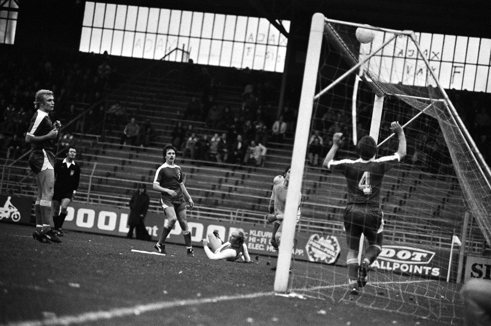 Ajax tegen FC Amsterdam 1-0 spelmomenten, Bestanddeelnr 928-9103
