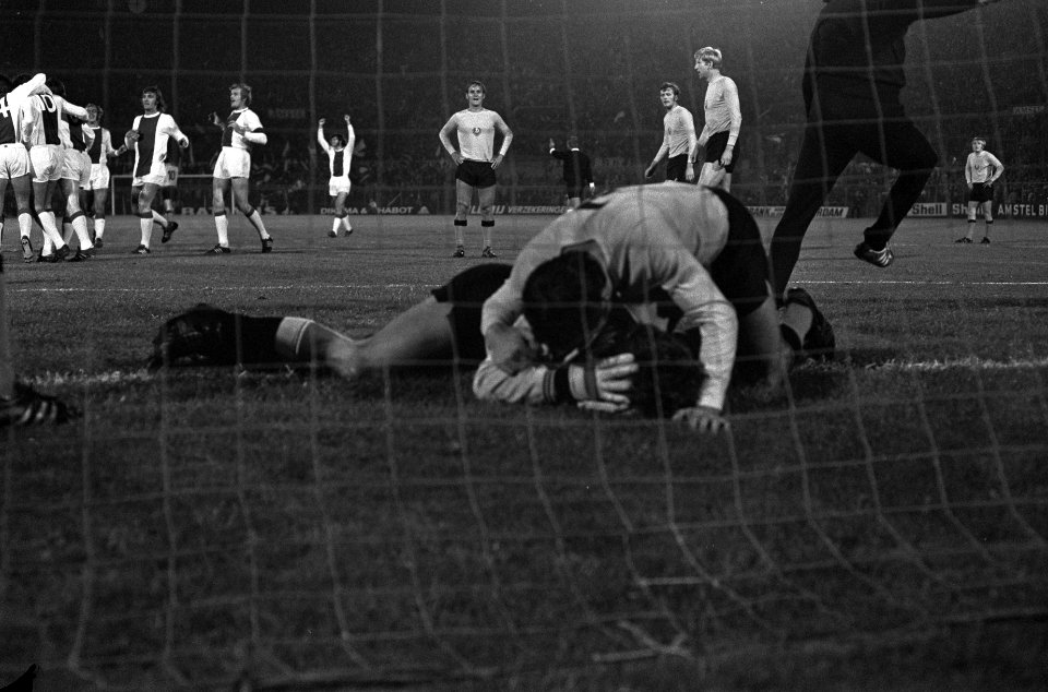 Ajax tegen Dynamo Dresden 2-0, Europa Cup I, Bestanddeelnr 924-9377