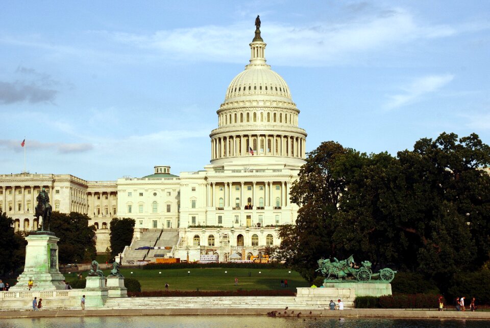 Federal parliament architecture monument
