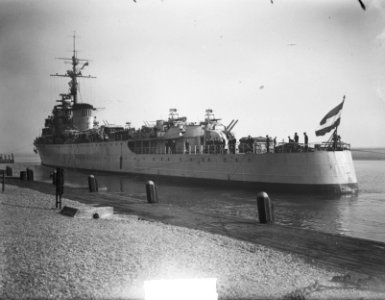 Aankomst Hr. Ms. Jacob van Heemskerck te Den Helder, Bestanddeelnr 903-6554