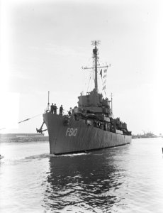 Aankomst Hr. Ms. De Zeeuw Den Helder, Bestanddeelnr 904-6765