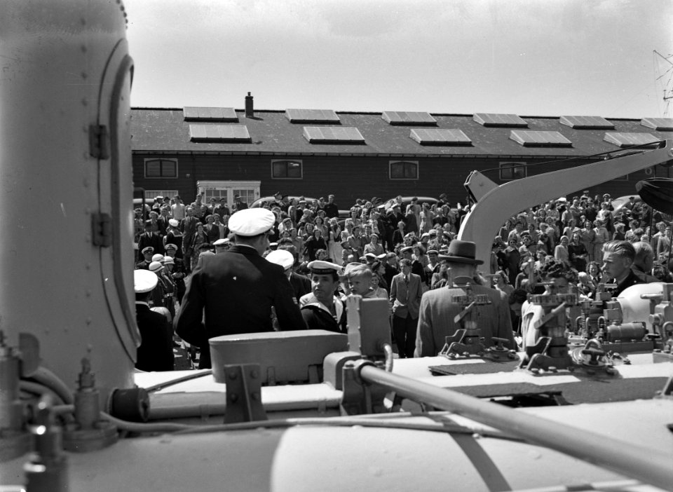 Aankomst Hr. Ms. Evertsen te Den Helder, Bestanddeelnr 904-5972