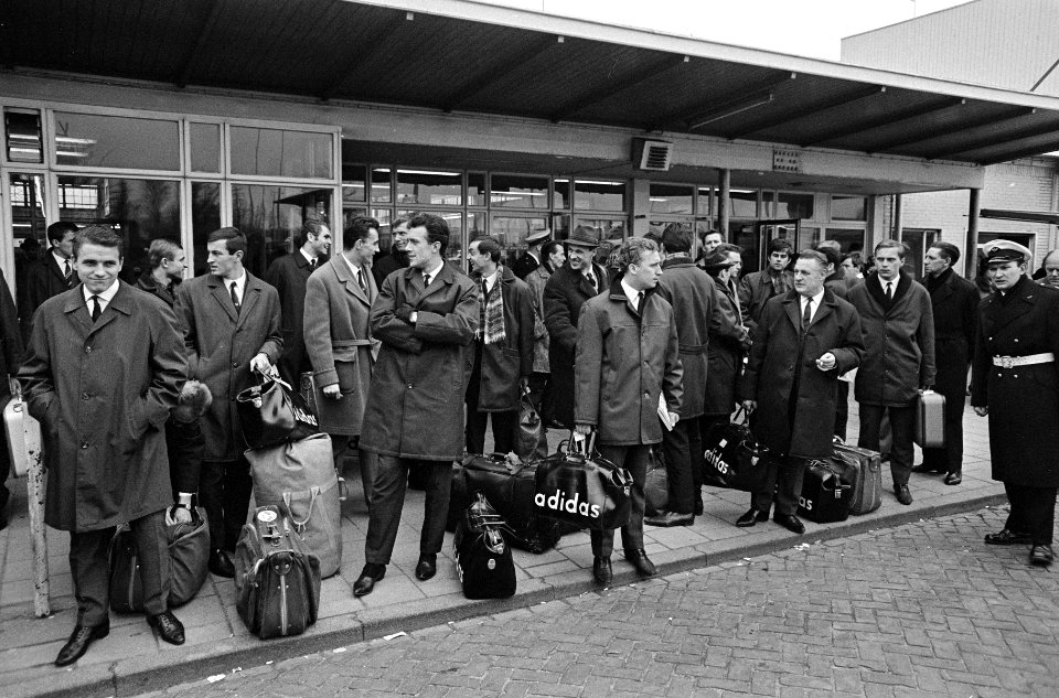 Aankomst Dukla-Praag op Schiphol, Bestanddeelnr 920-1178