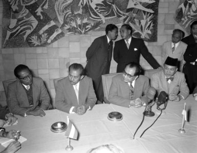 Aankomst Indonesische delegatie voor conferentie, Bestanddeelnr 907-4951