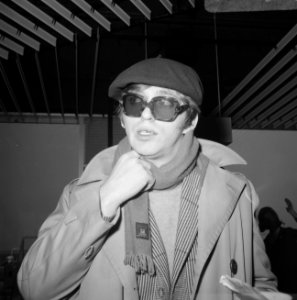 Aankomst Georgie Fame op Schiphol (zanger), Bestanddeelnr 921-0587