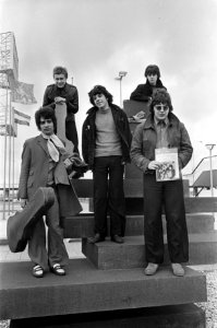 Aankomst Engelse beatgroep The Love Affair op Schiphol, Bestanddeelnr 921-1871