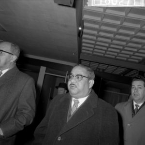 Aankomst minister van Landbouw en Visserij van Suriname Radha Kishum op Schiphol, Bestanddeelnr 916-0271 photo