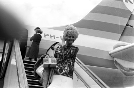 Aankomst Miss Finland op Schiphol, Bestanddeelnr 918-0213