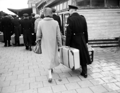 Aankomst feeentrein in Den Helder, Bestanddeelnr 909-1786