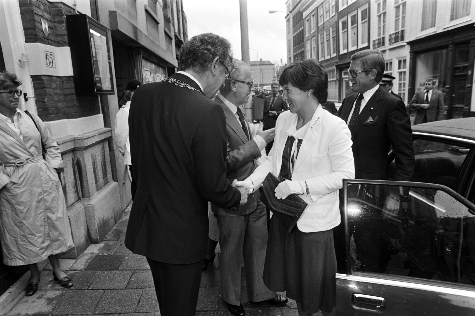 Aankomst Prinses Margriet en Pieter van Vollenhove, Bestanddeelnr 931-7029