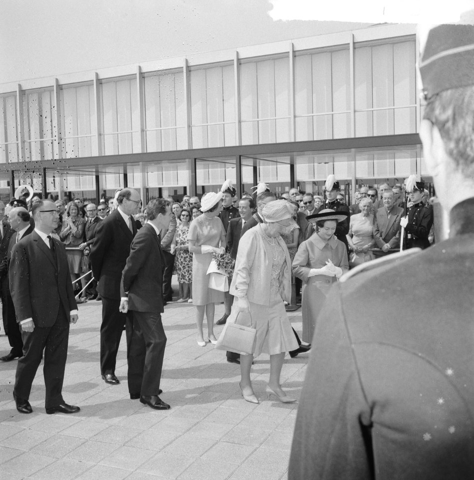 Aankomst Prinses Margaret en Lord Snowdon in de haven van Amsterdam, Bestanddeelnr 917-7719
