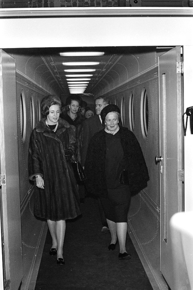 Aankomst prinses Benedikte van Denemarken op Schiphol, Bestanddeelnr 920-9070