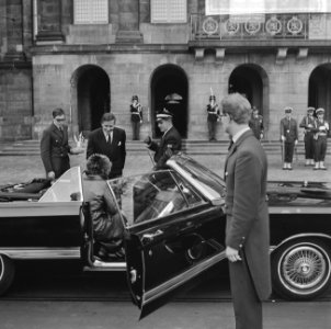 Aankomst prinses Beatrix en Claus op de Dam, Bestanddeelnr 918-8691