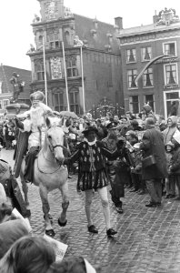 Aankomst St. Nicolaas in Hoorn, de rondrit door Hoorn, Bestanddeelnr 917-1291