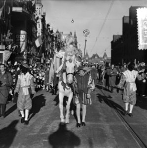 Aankomst Sint Nicolaas te Amsterdam, Bestanddeelnr 907-4433