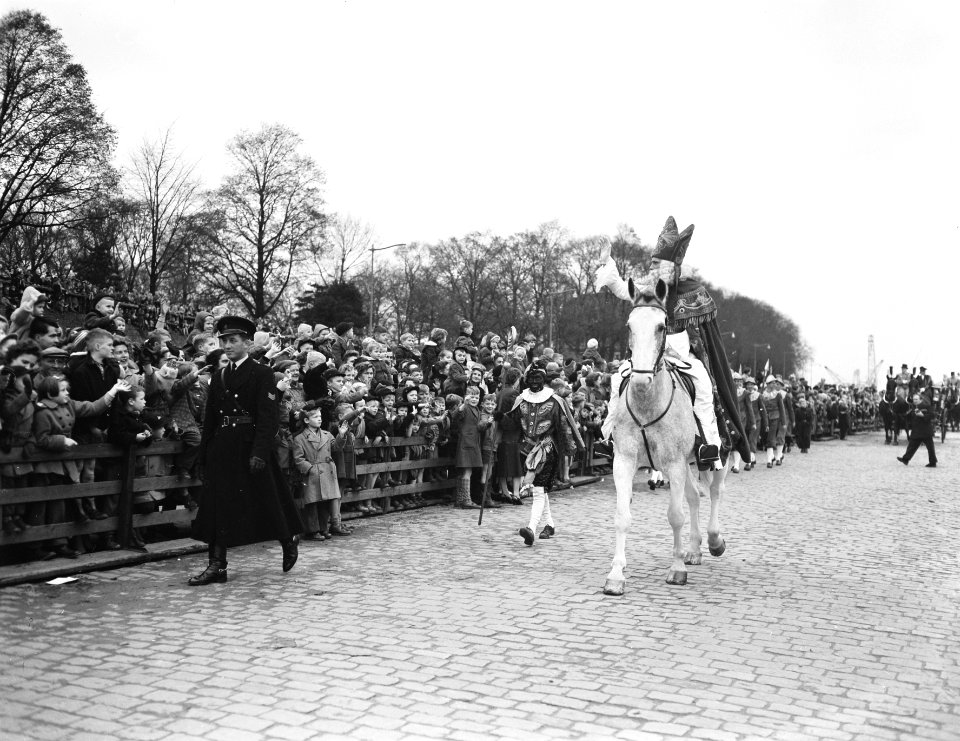 Aankomst Sint Nicolaas te Rotterdam, Bestanddeelnr 907-4375
