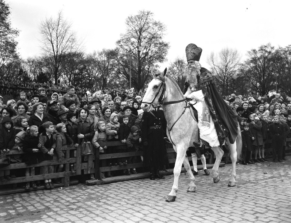 Aankomst Sint Nicolaas te Rotterdam, Bestanddeelnr 907-4376